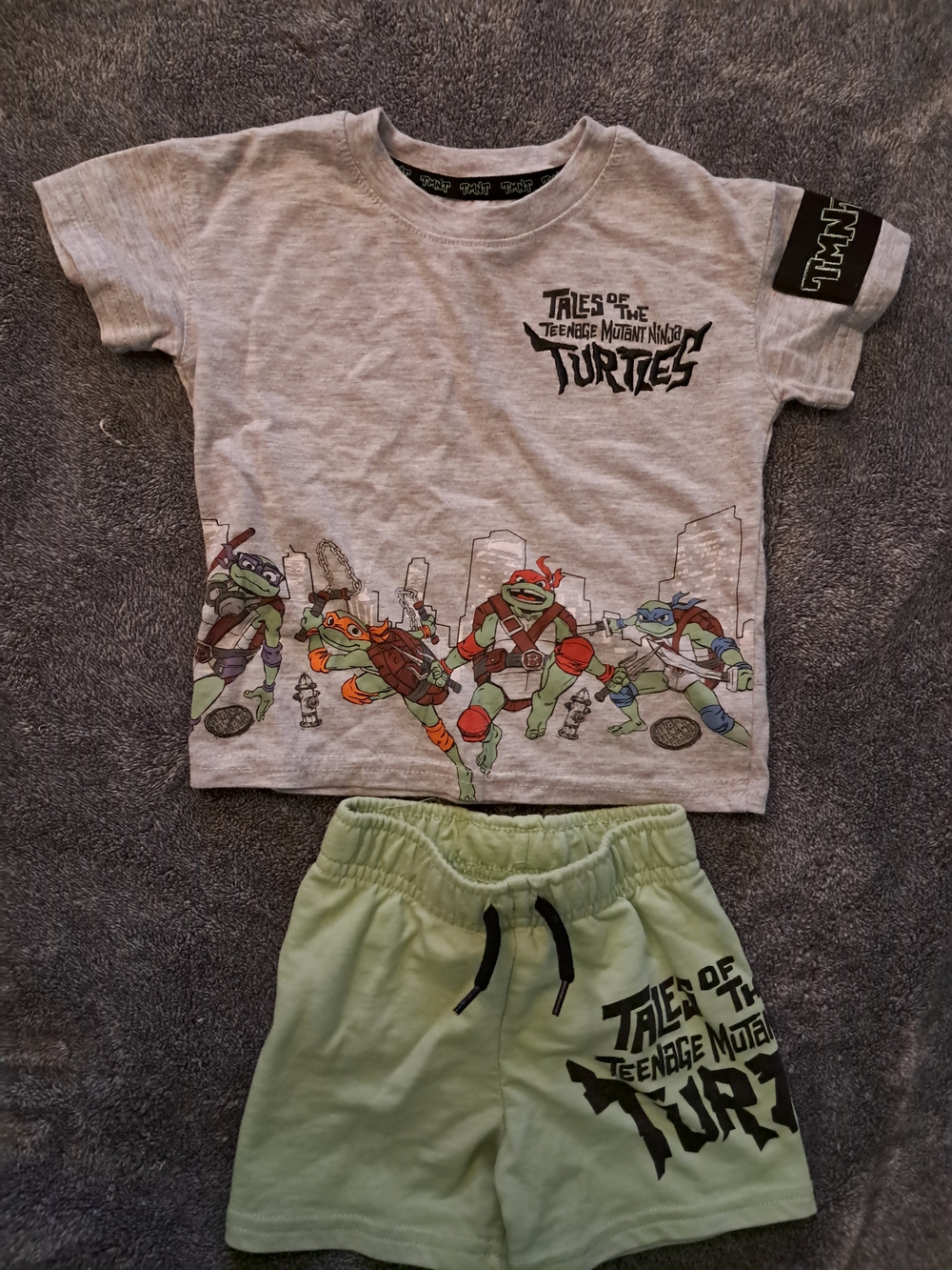 Nickelodeon TMNT Gray & Light Green Kids Two-Piece Set 12 M